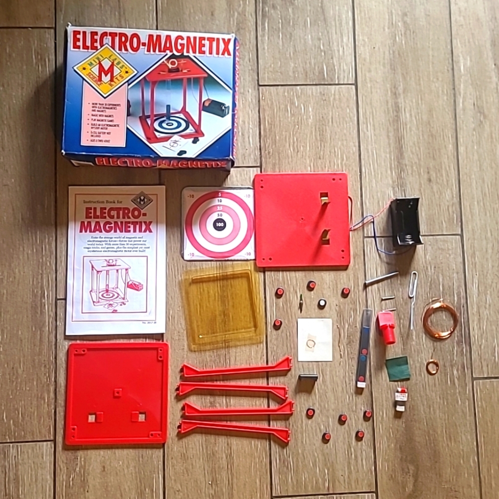 Electro-Magnetix Mini Labs Science Kits (1993) Over 30 Experiments